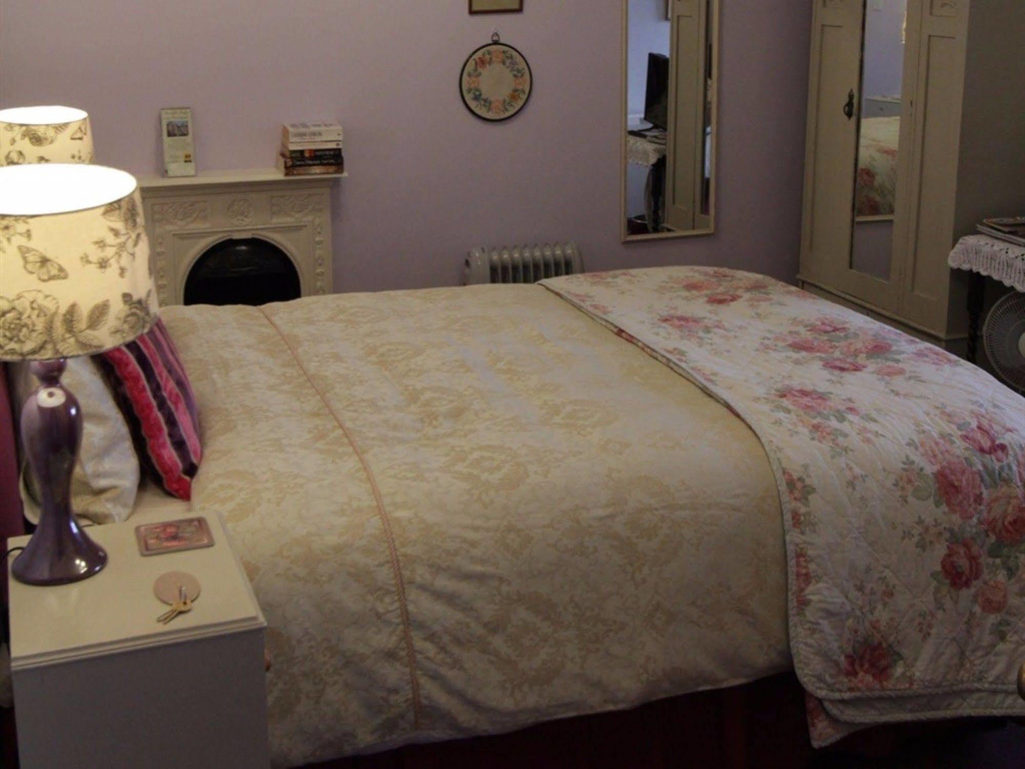 Penrose Bed & Breakfast Lostwithiel Eksteriør billede