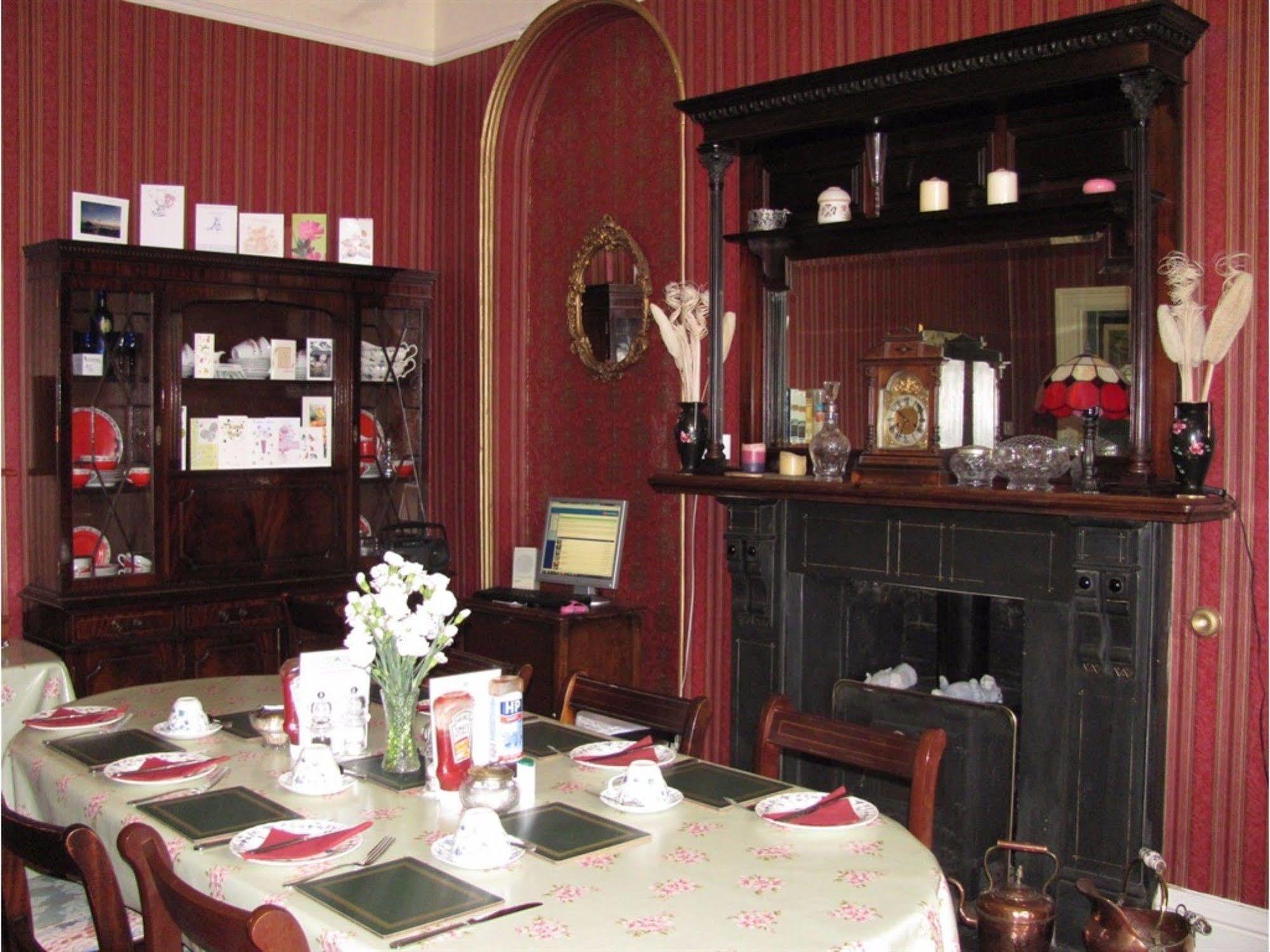 Penrose Bed & Breakfast Lostwithiel Eksteriør billede